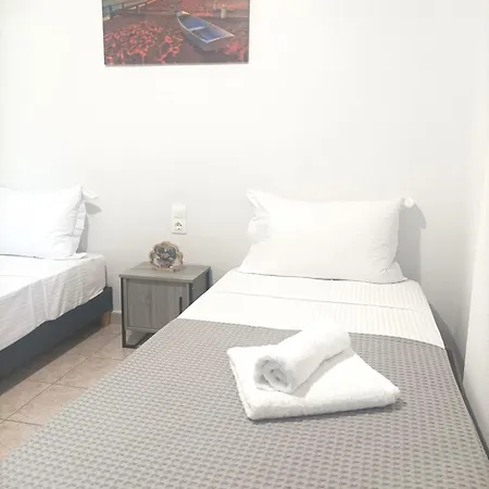 Sea-cret Beachfront Διαμέρισμα
