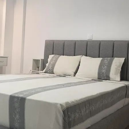 Sea-cret Beachfront Apartment Makry Gialos (Crete)